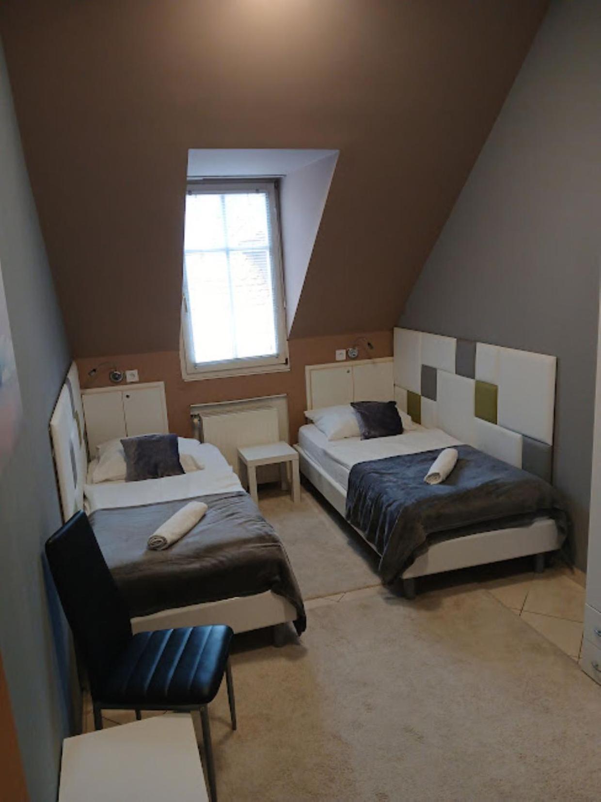 Soda Apartman Győr Eksteriør billede