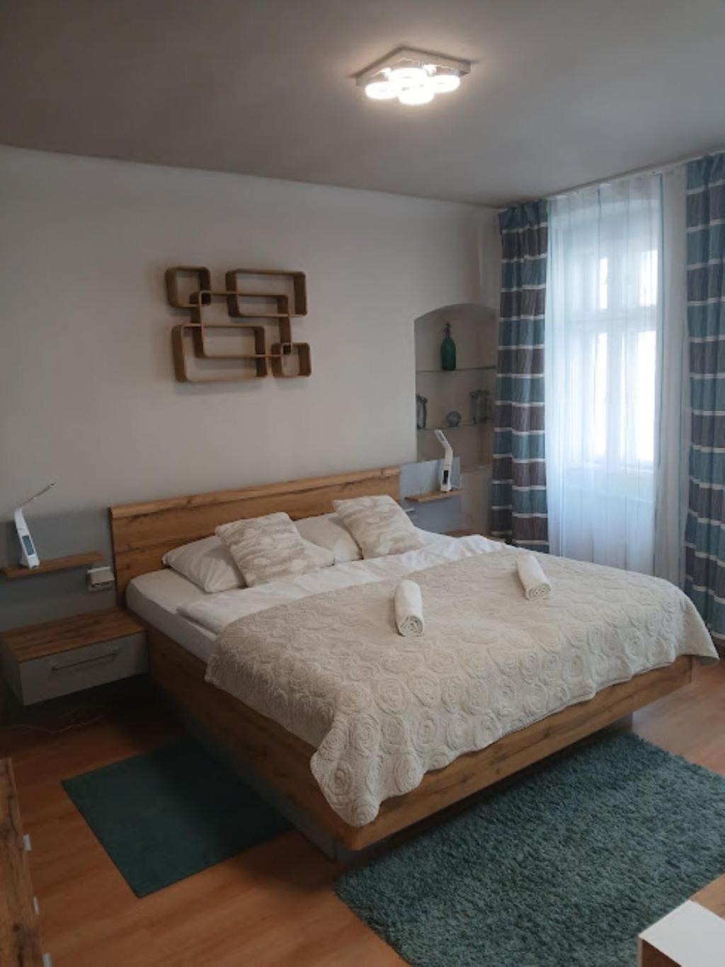 Soda Apartman Győr Eksteriør billede